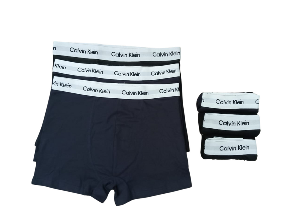 Calvin Klein Unterhosen im 3er-Pack – flach gelegt & gefaltet, mit elastischem Logo-Bund in Weiß