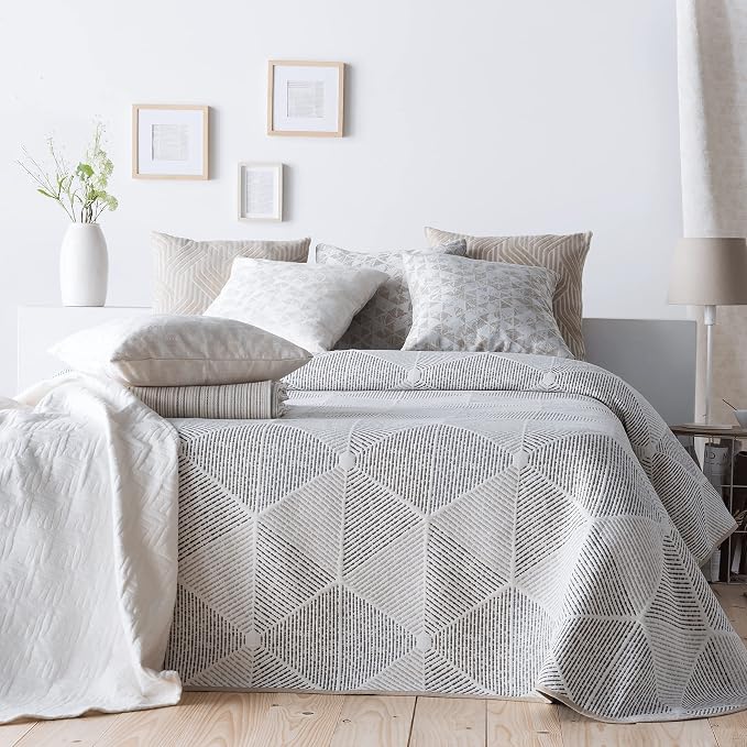 VIALMAN Sofia 27 Tagesdecke 250 × 270 cm – Beige